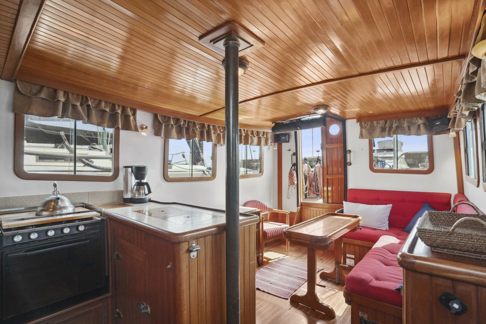 Slide: The Image of Lord Nelson 37 1987 - 5162692