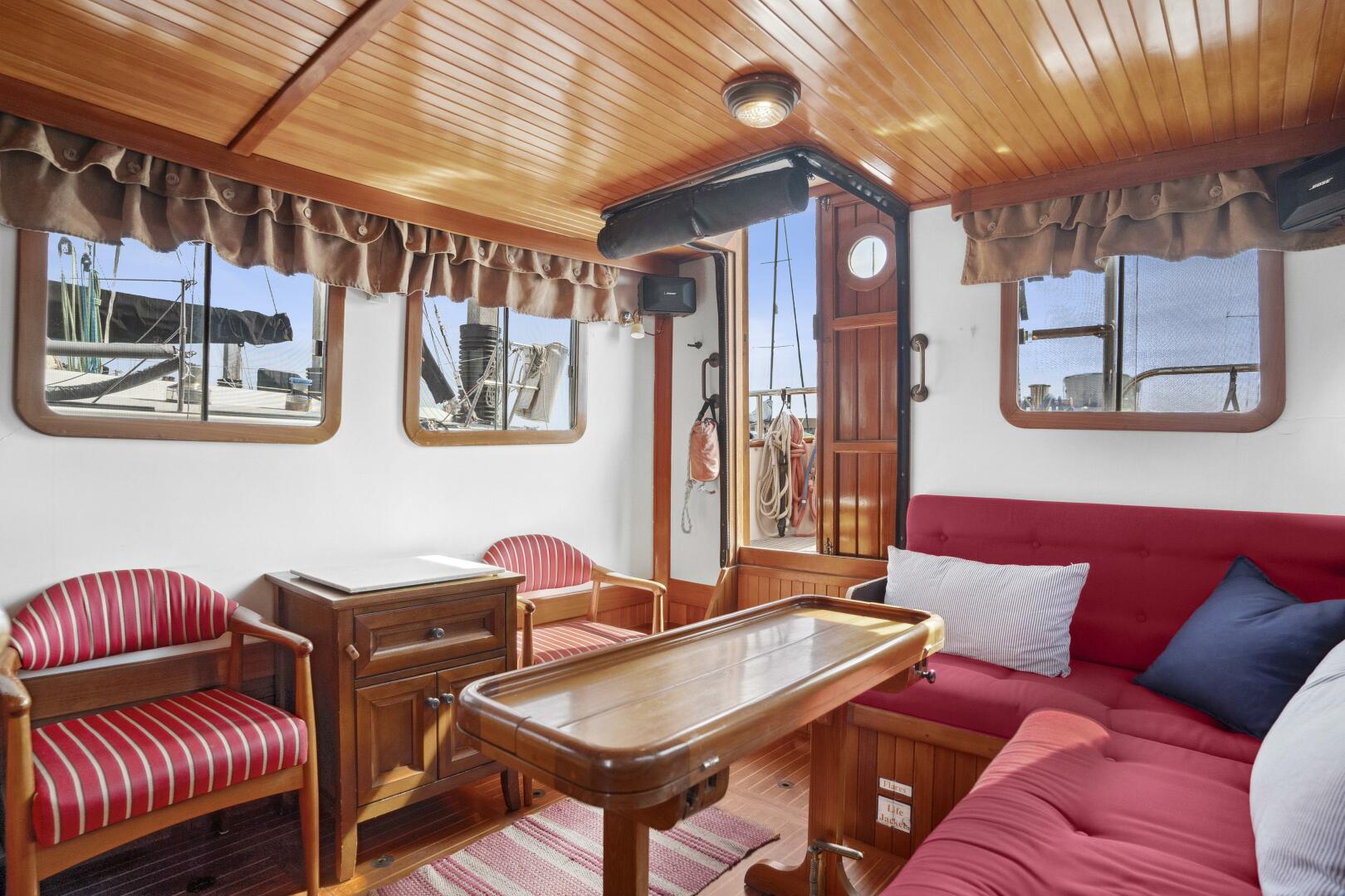 Slide: The Image of Lord Nelson 37 1987 - 5162697