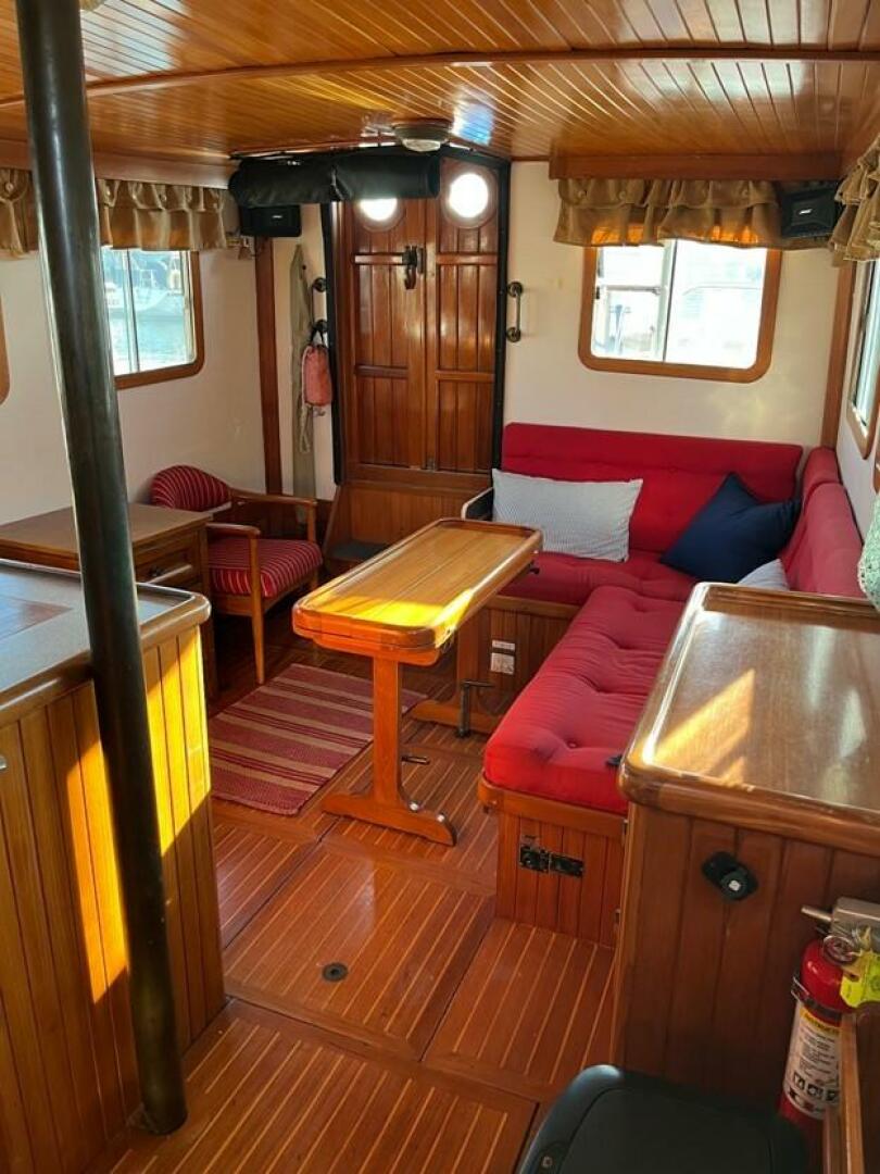 Slide: The Image of Lord Nelson 37 1987 - 5162710