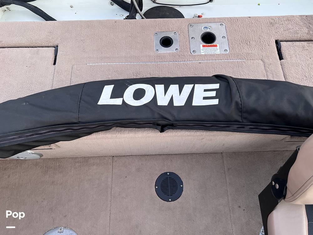 Slide: The Image of Lowe FS 1710 2015 - 10781648