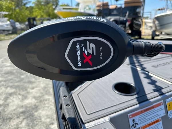 Slide: The Image of Close-up of MotorGuide X5 on 2022 Lowe Skorpion 16 boat. - 16