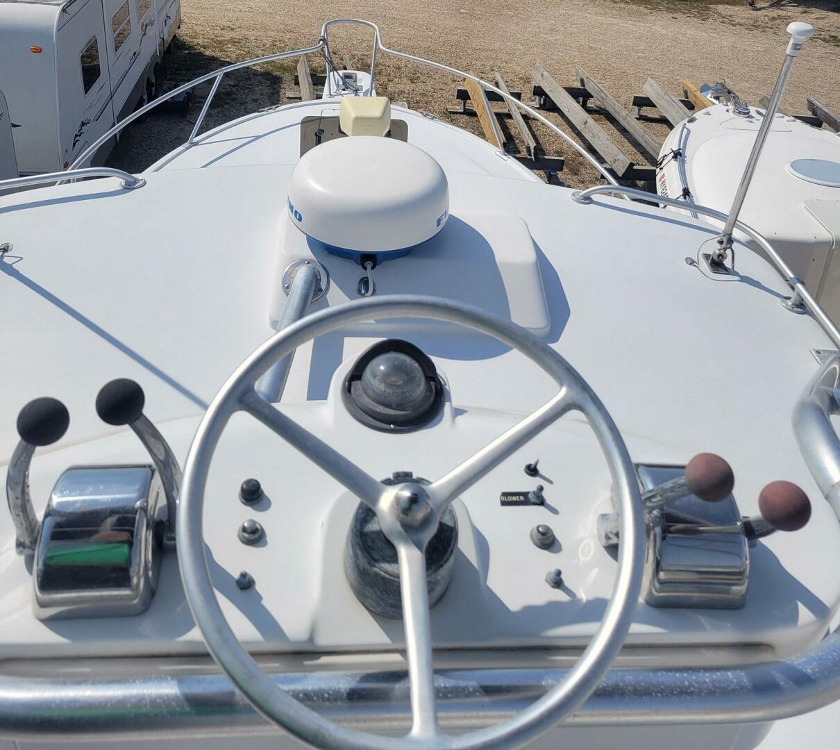 Slide: The Image of Luhrs 29 Open 1996 - 3908403
