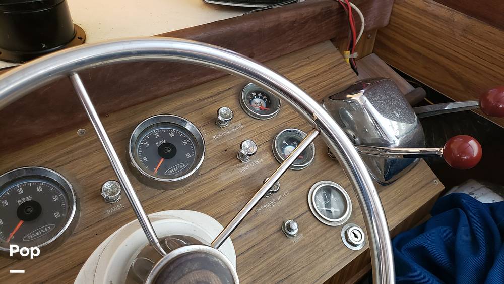 Slide: The Image of Luhrs 320 1975 - 14503500