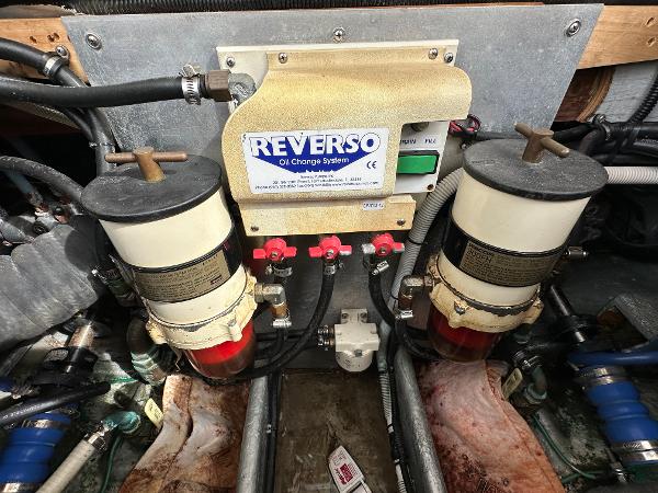 Slide: The Image of Engine compartment of 1993 Luhrs 320 Tournament with Reverso oil change system. - 32