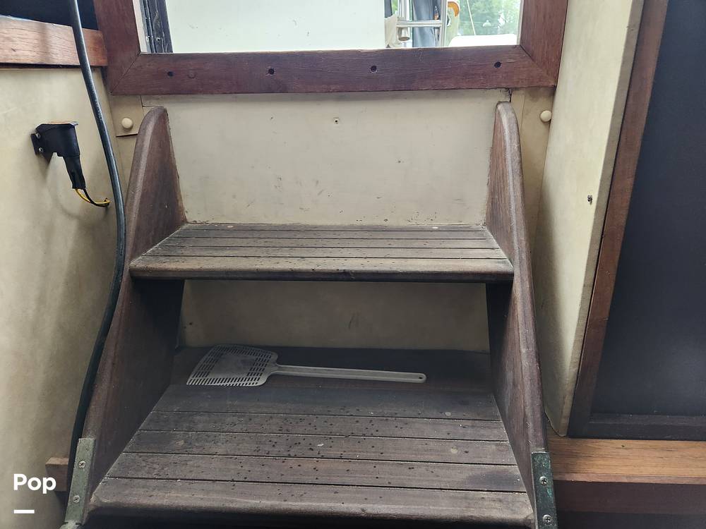 Slide: The Image of Luhrs 340 1983 - 12675141