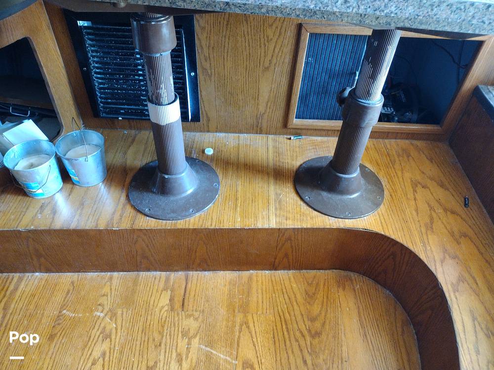 Slide: The Image of Salon Table Pedestals - 11309332