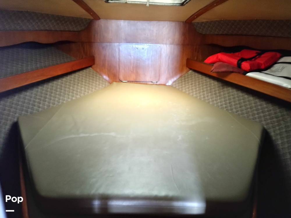 Slide: The Image of V-berth - 11309602