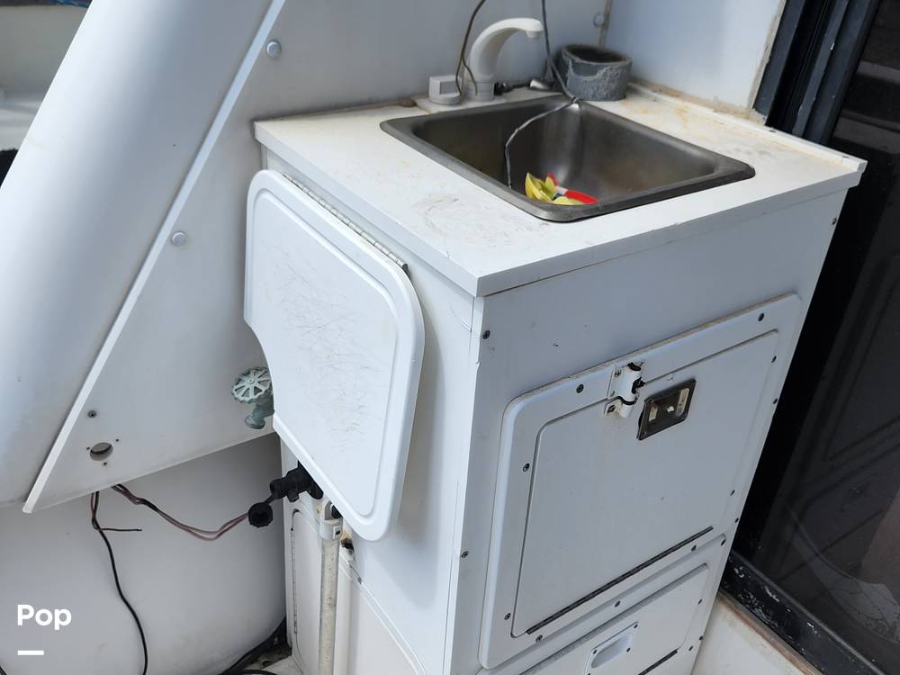 Slide: The Image of Fish Deck Sink And Storage - 10760654
