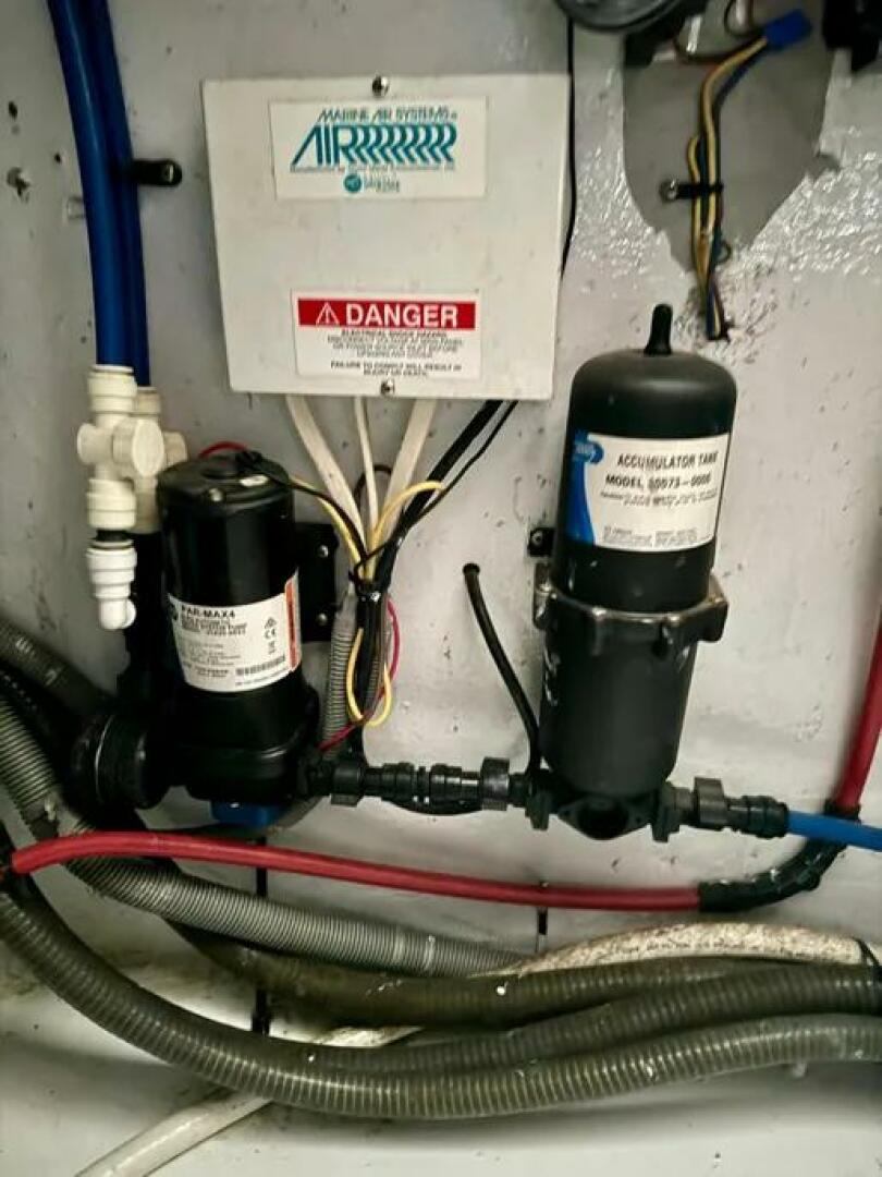 Slide: The Image of Luhrs 36 Convertible 2002 - 5431888