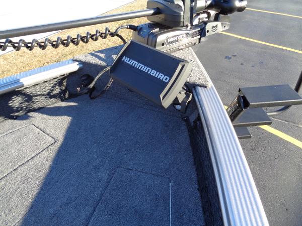Slide: The Image of 2024 Lund 1875 Pro Guide boat with Humminbird fish finder and trolling motor. - 30