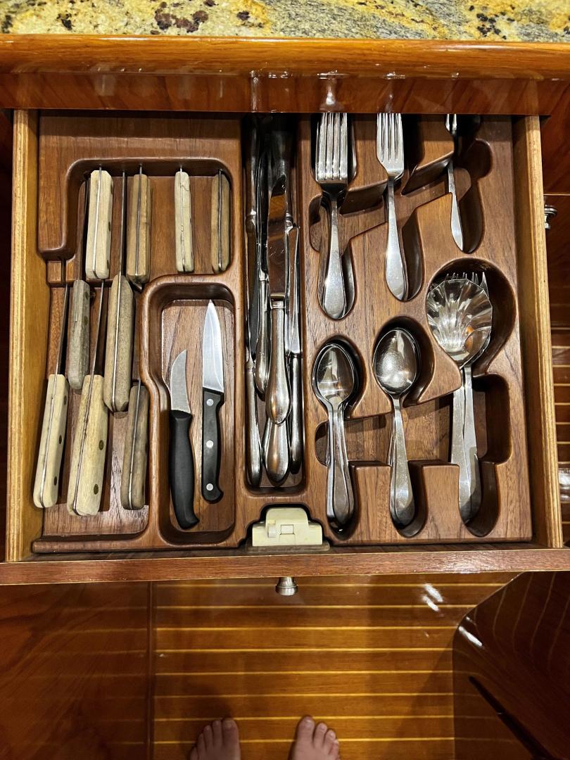 Slide: The Image of Galley Storage     - 19