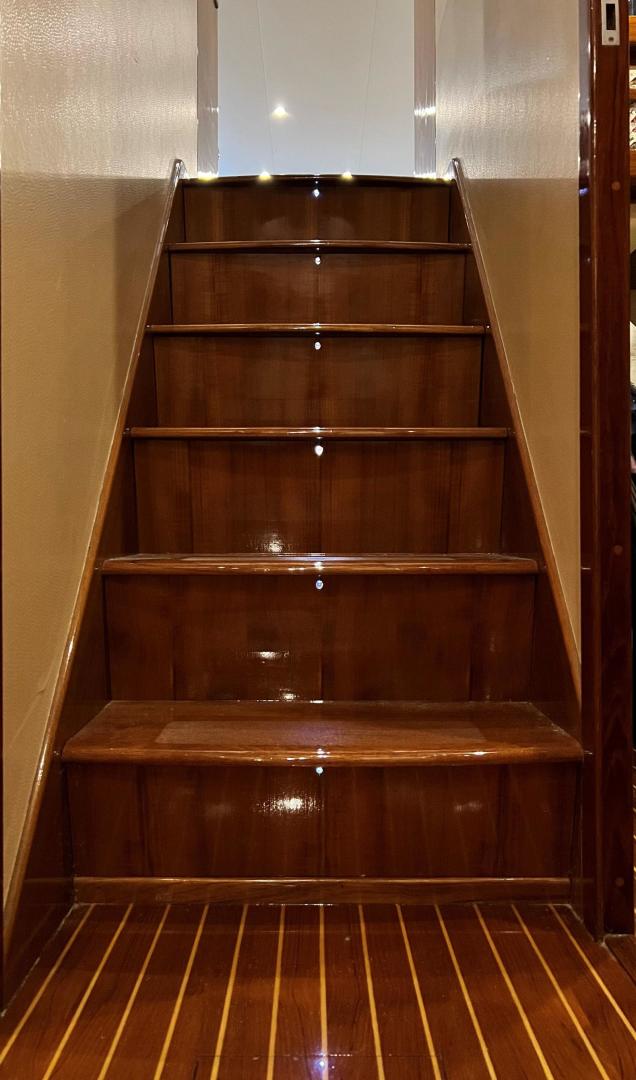 Slide: The Image of Stairs To Below     - 23