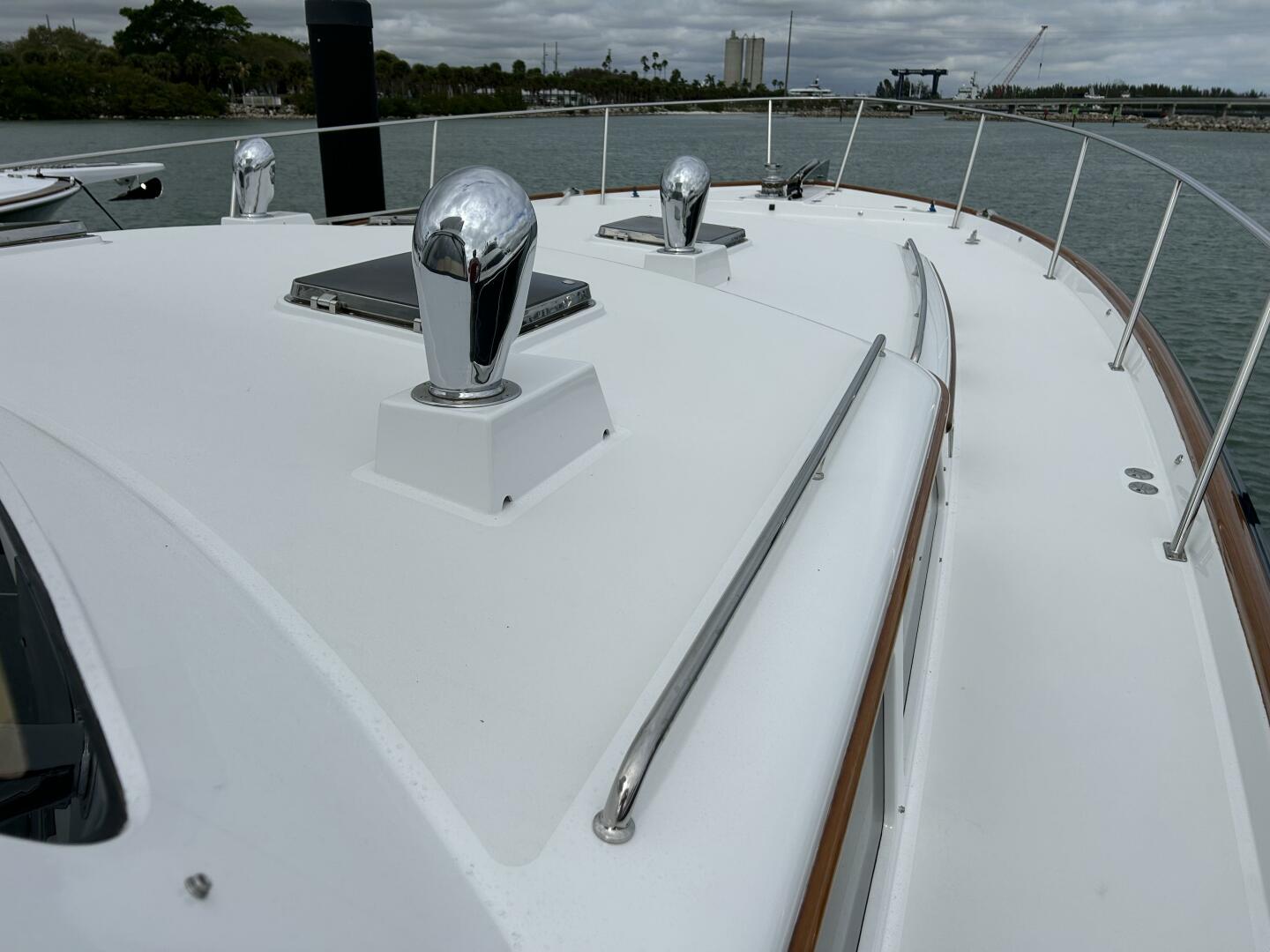 Slide: The Image of Lyman-Morse Flybridge 2008 - 5063222