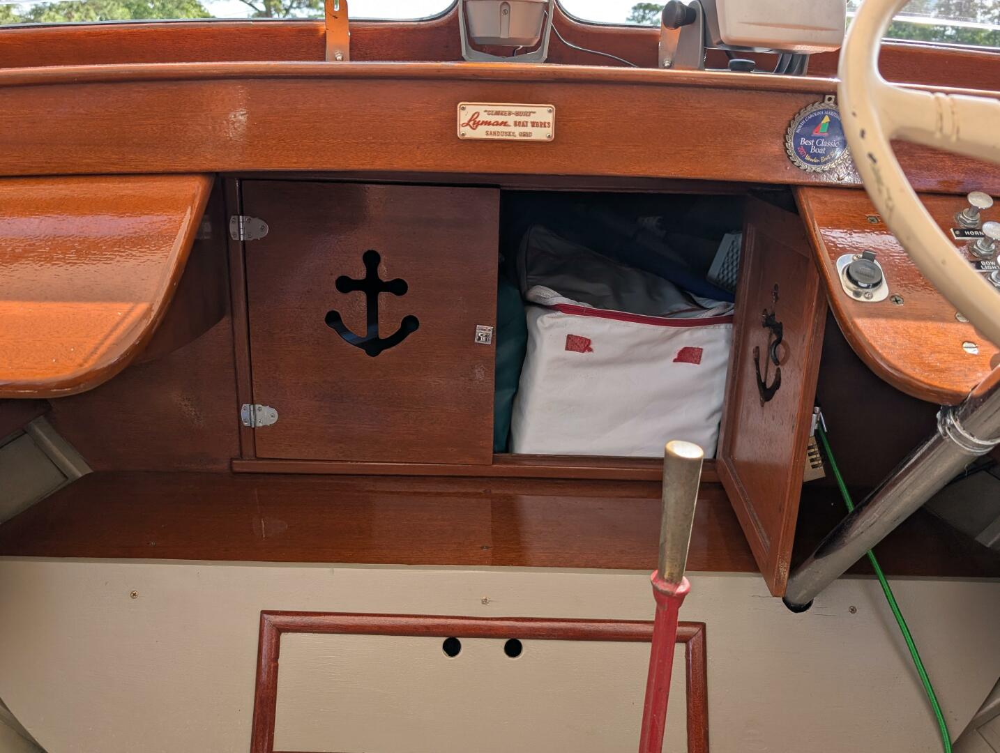 Slide: The Image of 15 Under Bow Storage - 5255566