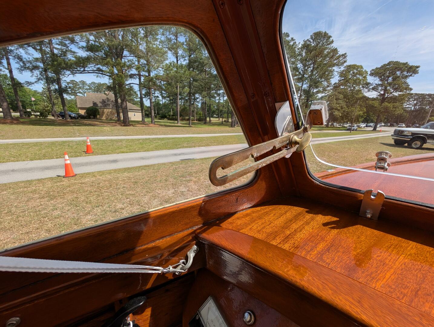 Slide: The Image of 22 Window Hardware - 5255575