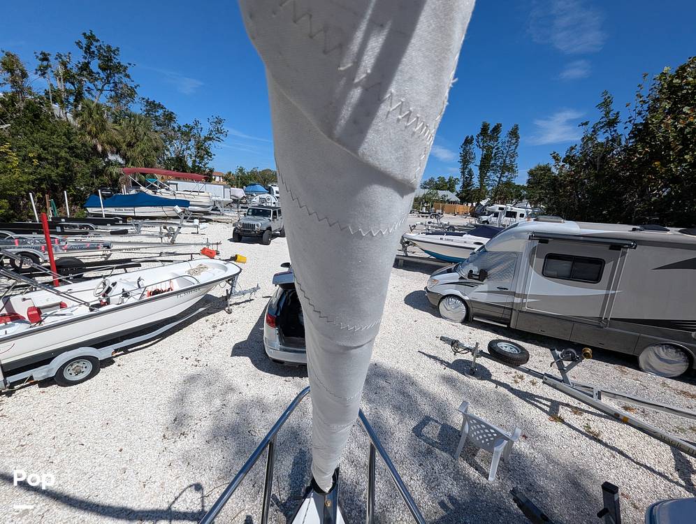 Slide: The Image of Macgregor 26M 2005 - 15242464