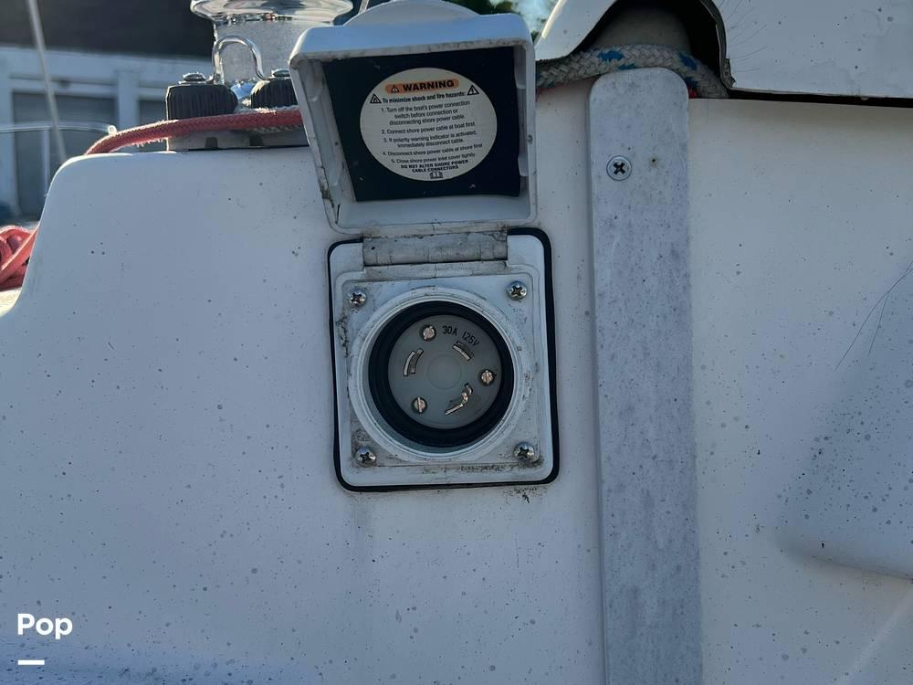 Slide: The Image of 2010 MacGregor 26M for sale in New Rochelle, NY - 60