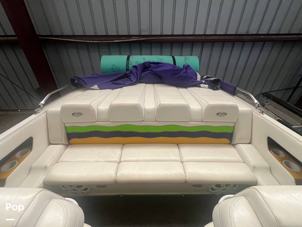Slide: The Image of Bench Seating - 14744583