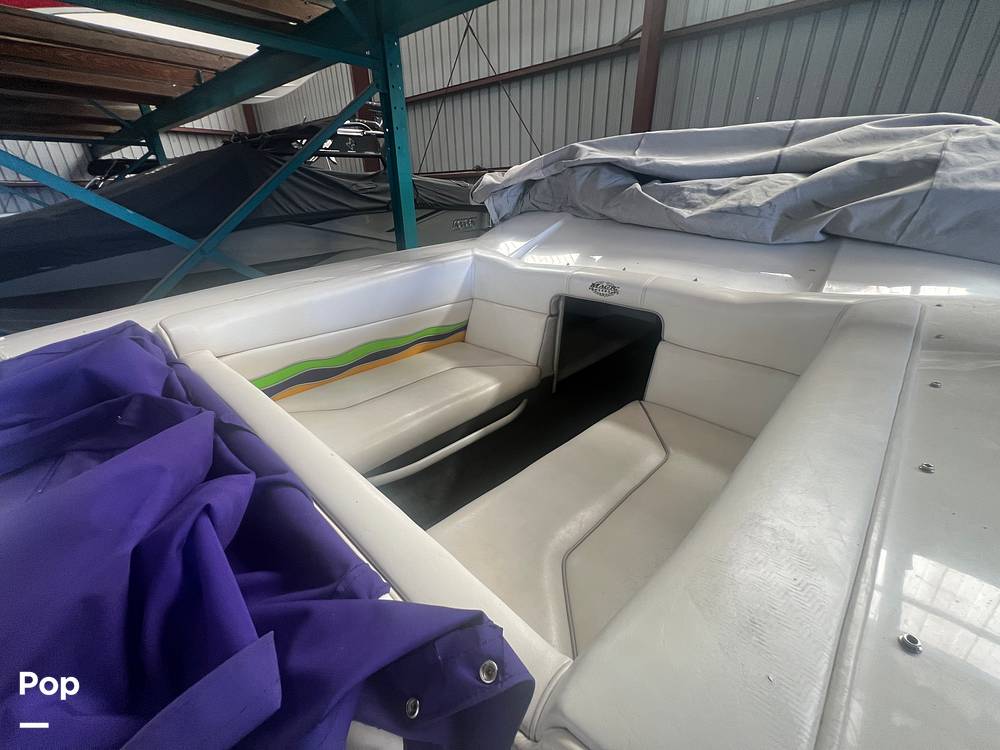 Slide: The Image of Bow Seating - 14744564