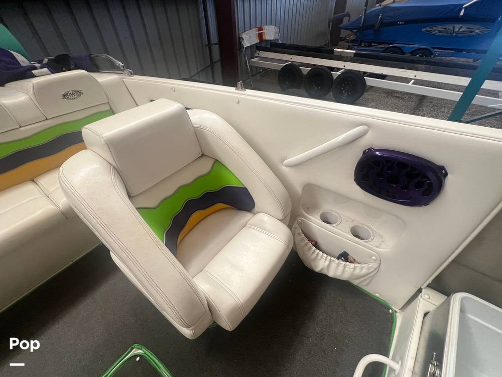 Slide: The Image of Passenger Seat - 14744586