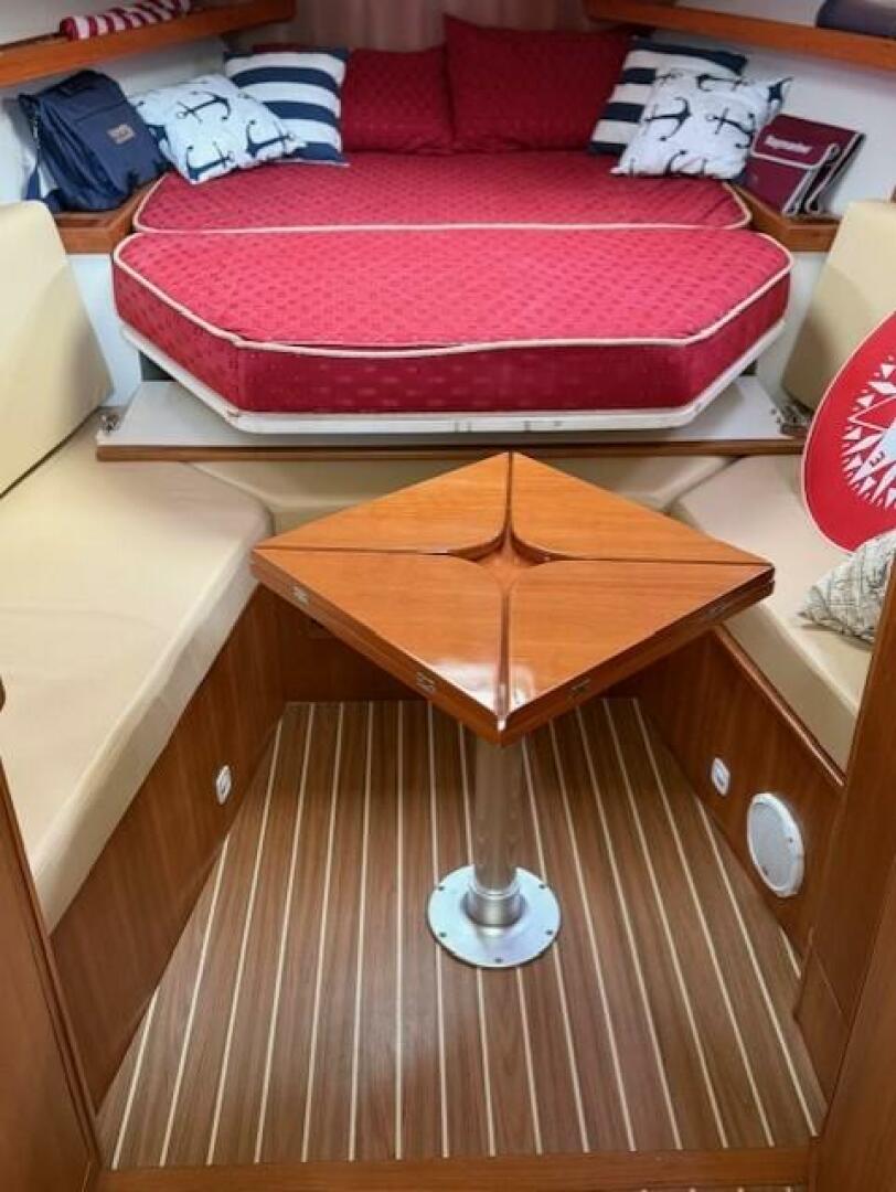 Slide: The Image of Mainship 30 2004 - 5574579