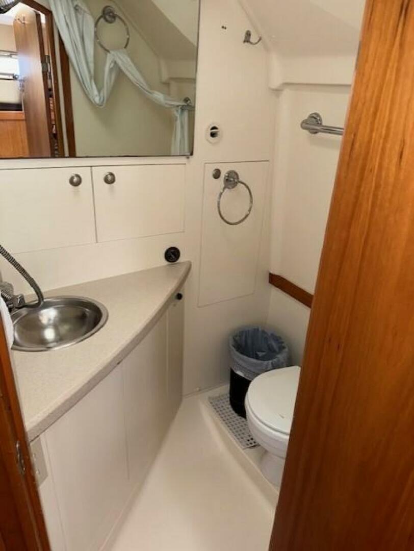 Slide: The Image of Mainship 30 2004 - 5574584