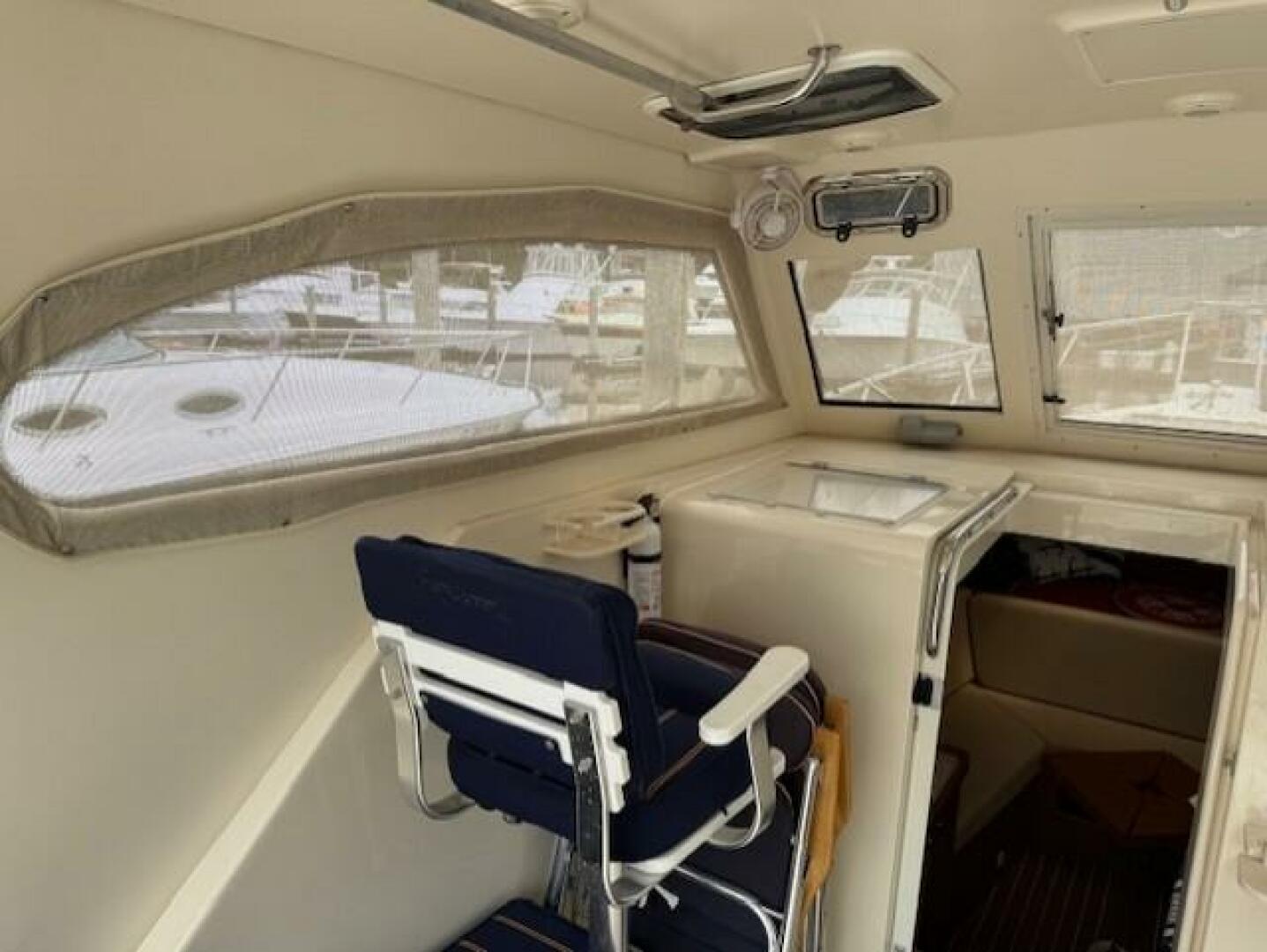 Slide: The Image of Mainship 30 2004 - 5574585