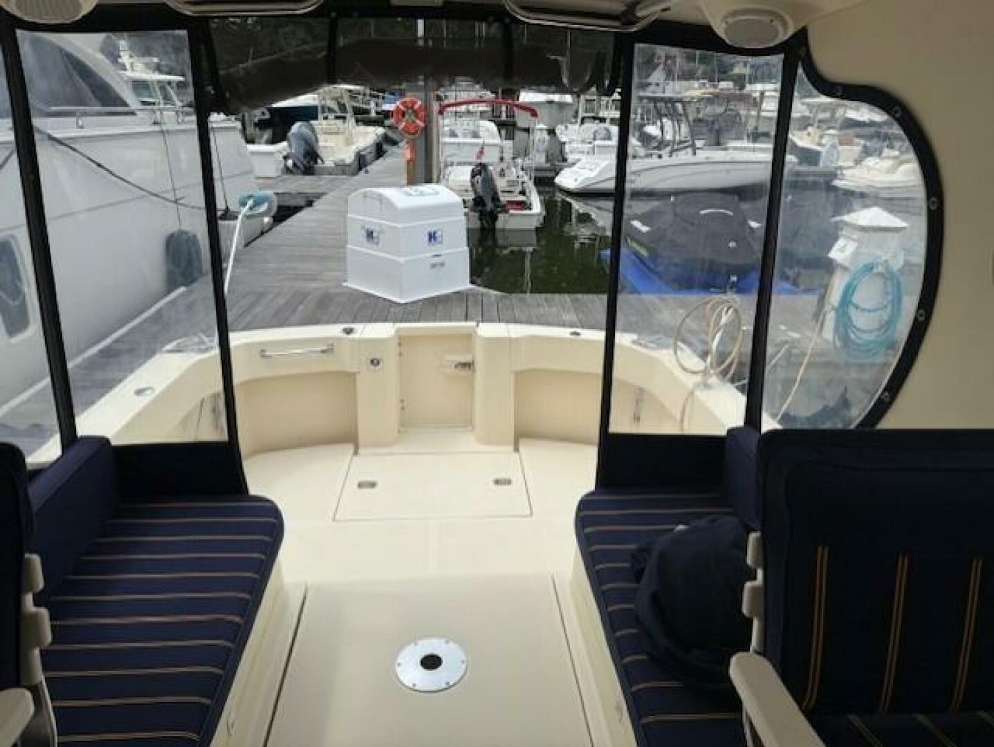 Slide: The Image of Mainship 30 2004 - 5574590