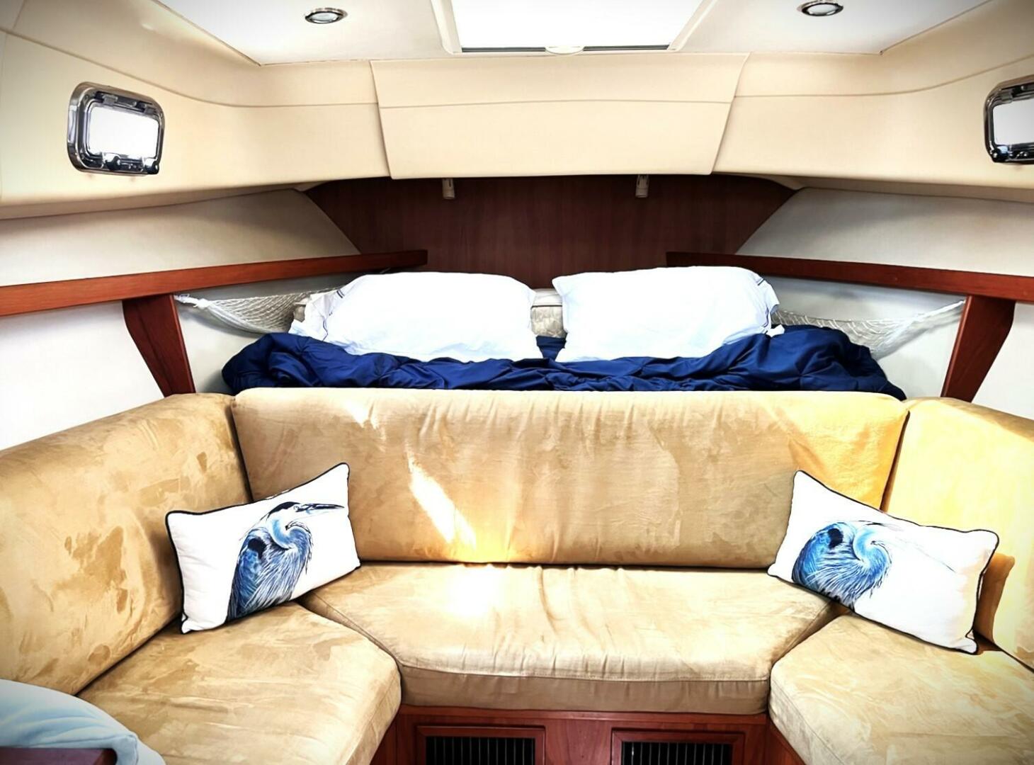 Slide: The Image of Mainship 30 Rum Runner II 2005 - 4590660