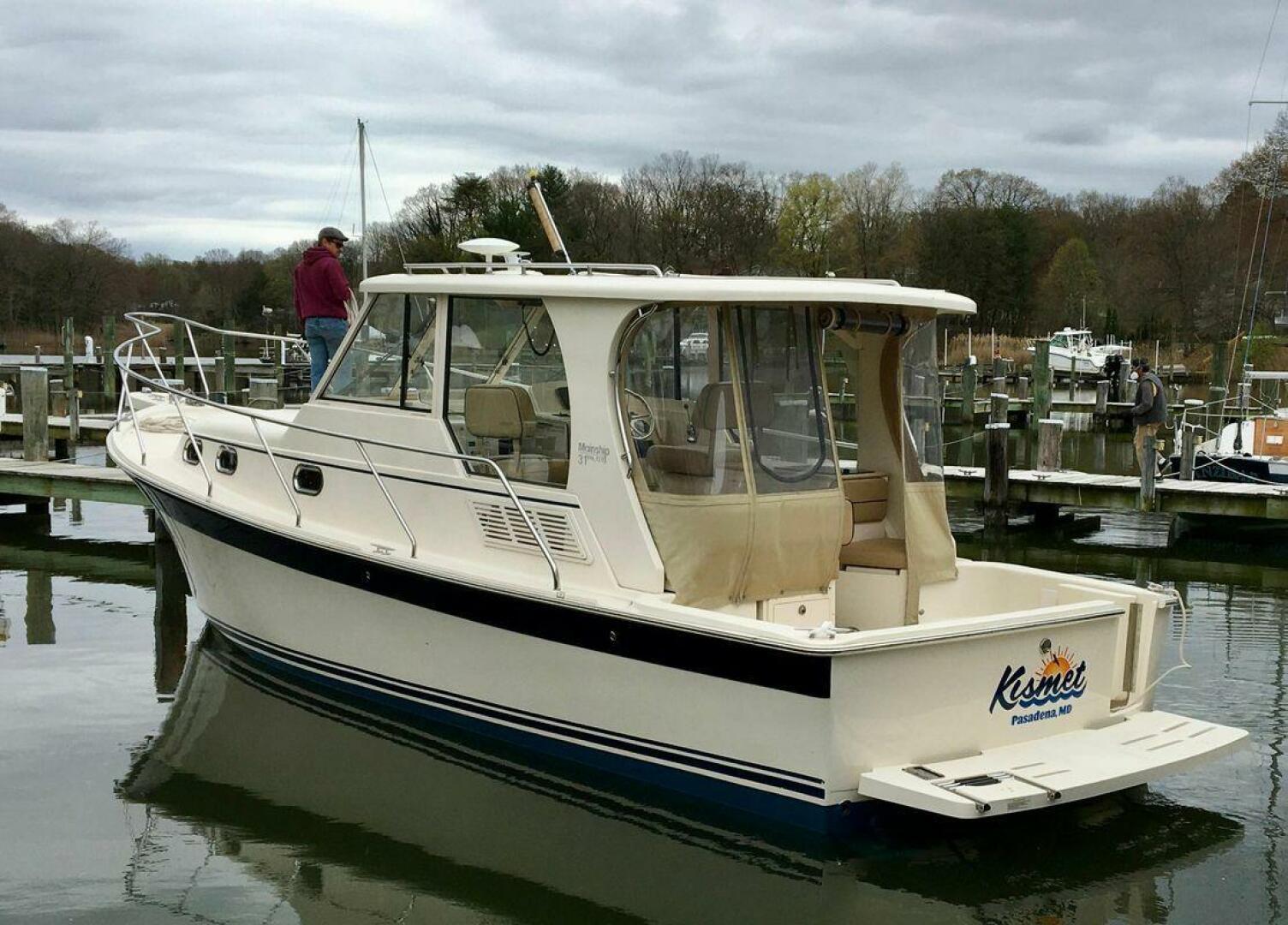 Slide: The Image of Mainship 31 Pilot Sedan 2009 - 5122091