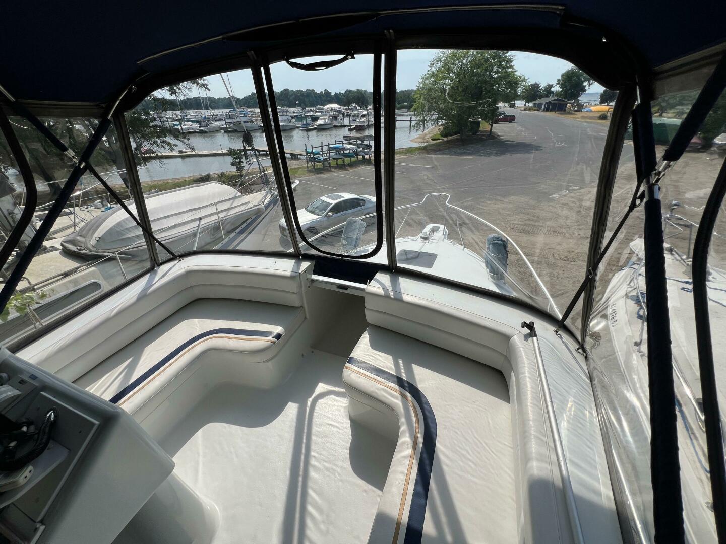 Slide: The Image of Mainship 31 Sedan Bridge 1996 - 4472666