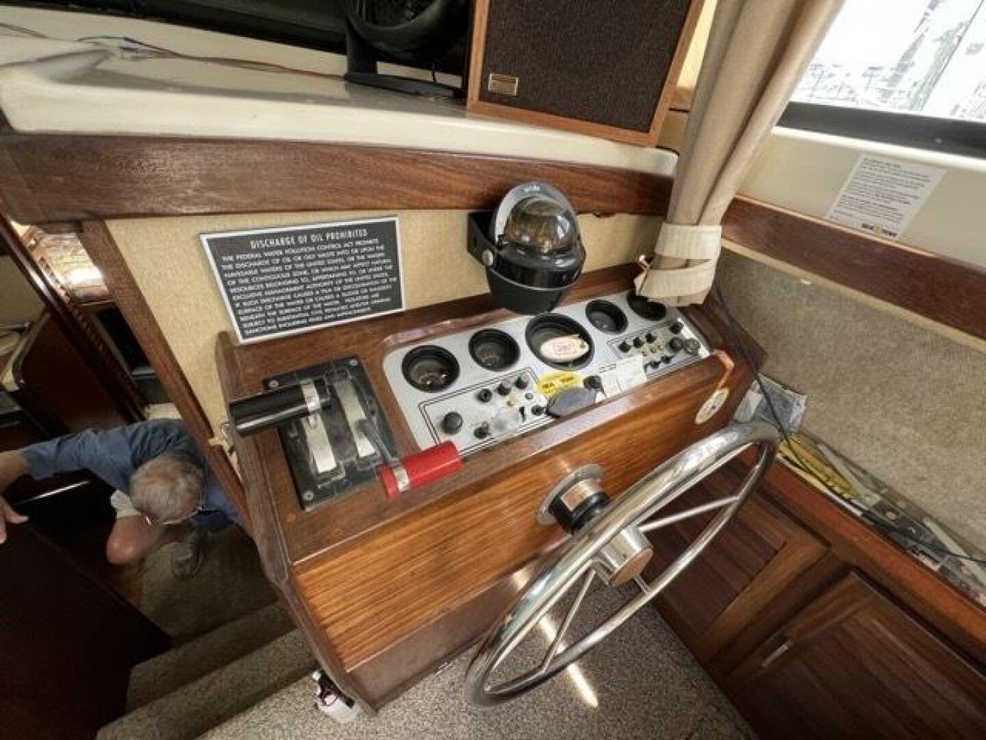 Slide: The Image of Mainship 34 1981 - 3821451
