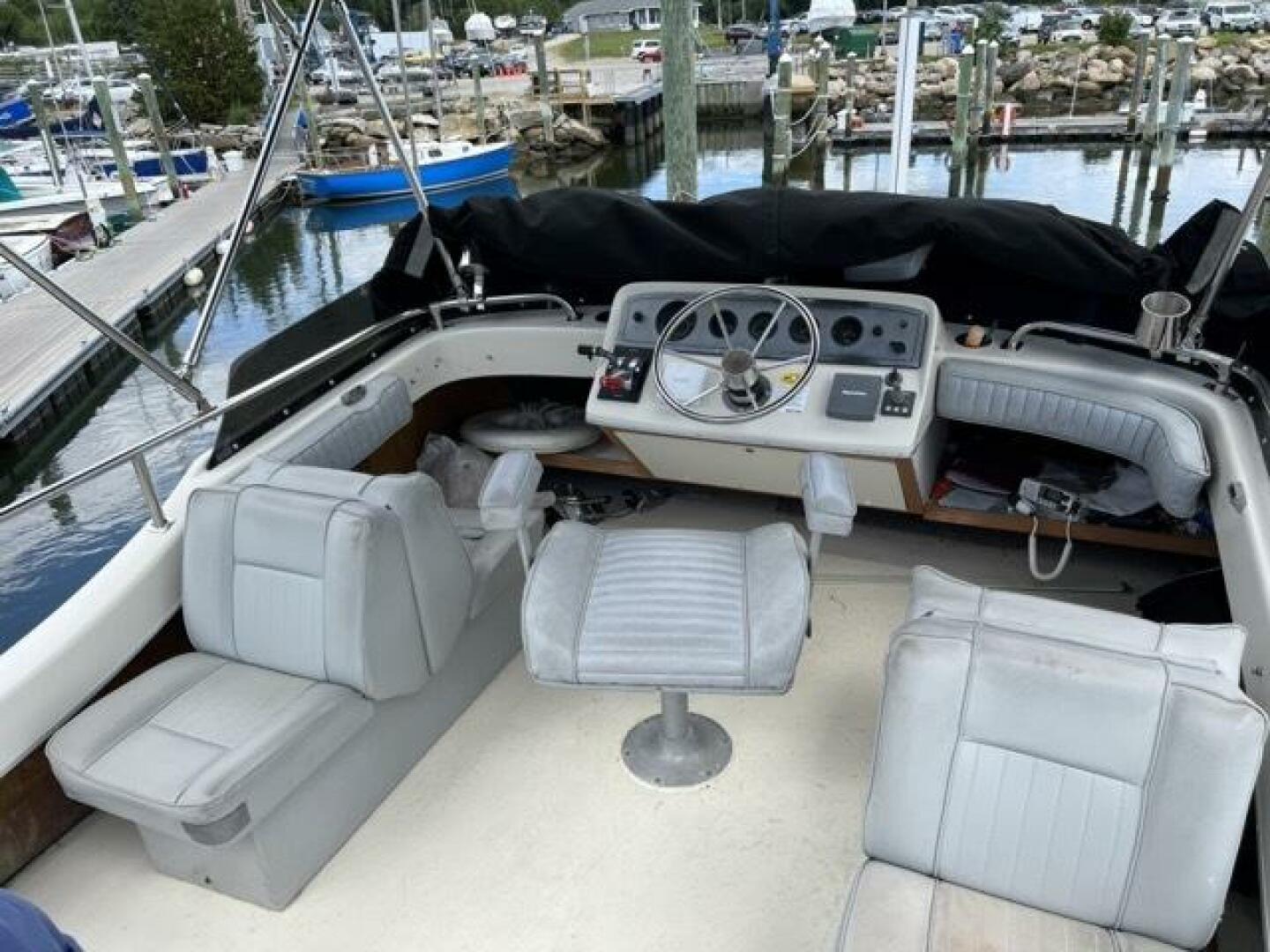 Slide: The Image of Mainship 34 1981 - 3821457