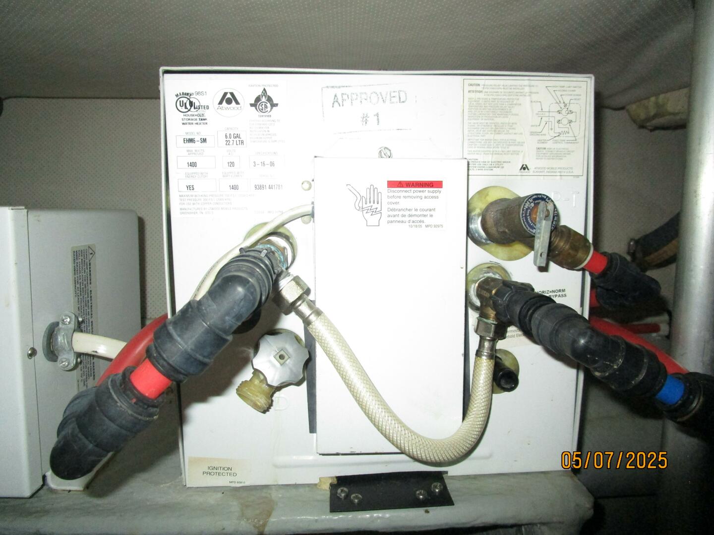 Slide: The Image of 34' Mainship water heater - 5297692