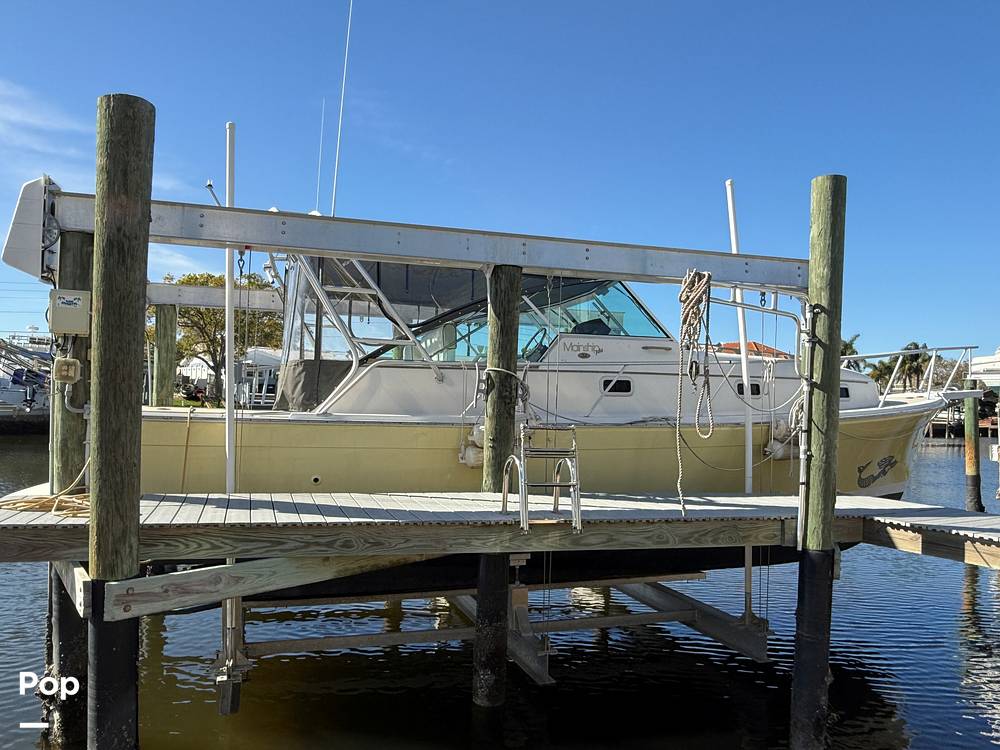Slide: The Image of Mainship 34 Pilot 2001 - 15037297