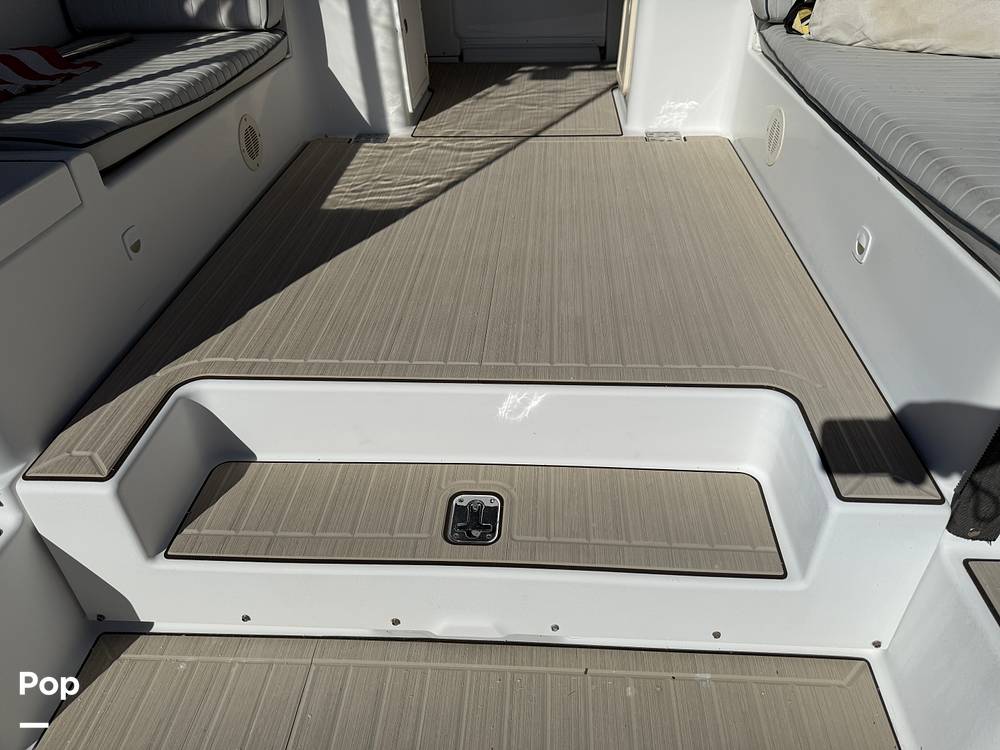 Slide: The Image of Mainship 34 Pilot 2001 - 15037320