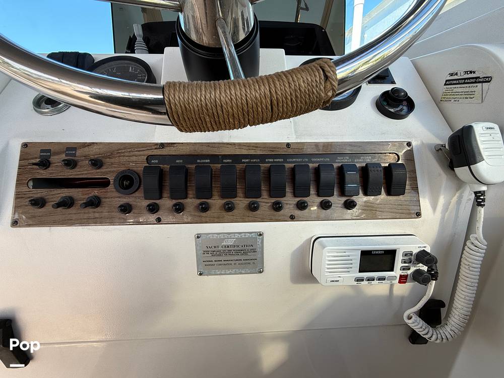 Slide: The Image of Mainship 34 Pilot 2001 - 15037368