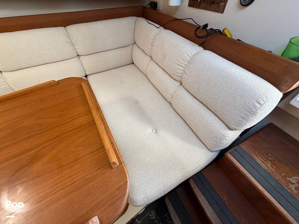 Slide: The Image of Mainship 34 Pilot 2001 - 15037386