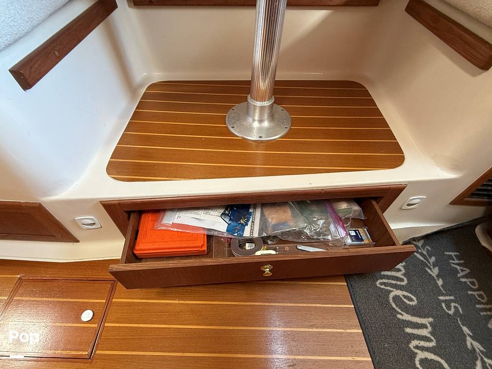 Slide: The Image of Mainship 34 Pilot 2001 - 15037393