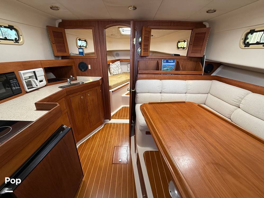 Slide: The Image of Mainship 34 Pilot 2001 - 15037428