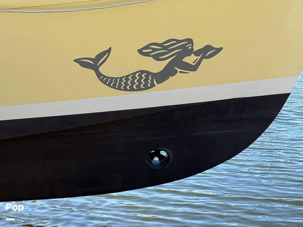 Slide: The Image of Mainship 34 Pilot 2001 - 15037453