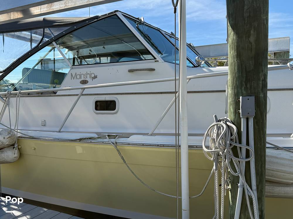 Slide: The Image of Mainship 34 Pilot 2001 - 15037437