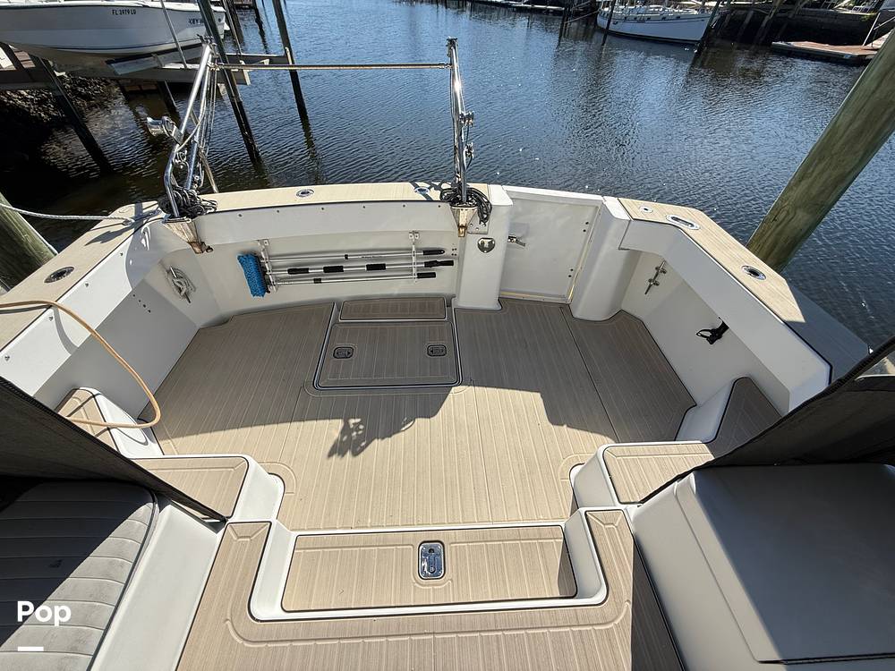 Slide: The Image of Mainship 34 Pilot 2001 - 15037308
