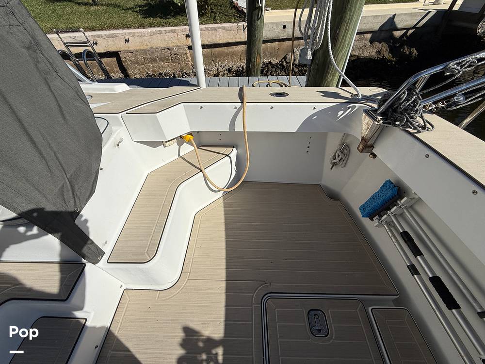 Slide: The Image of Mainship 34 Pilot 2001 - 15037312