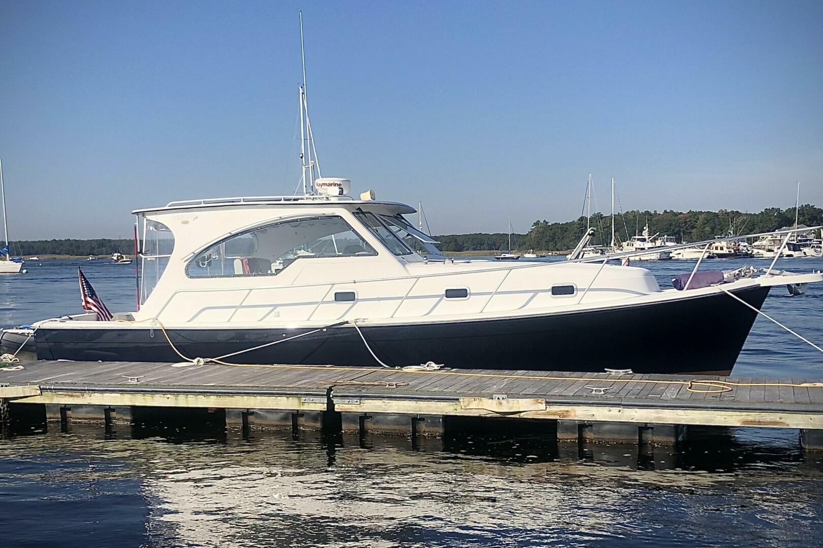 Slide: The Image of Mainship 34 Pilot 2001 - 4641112
