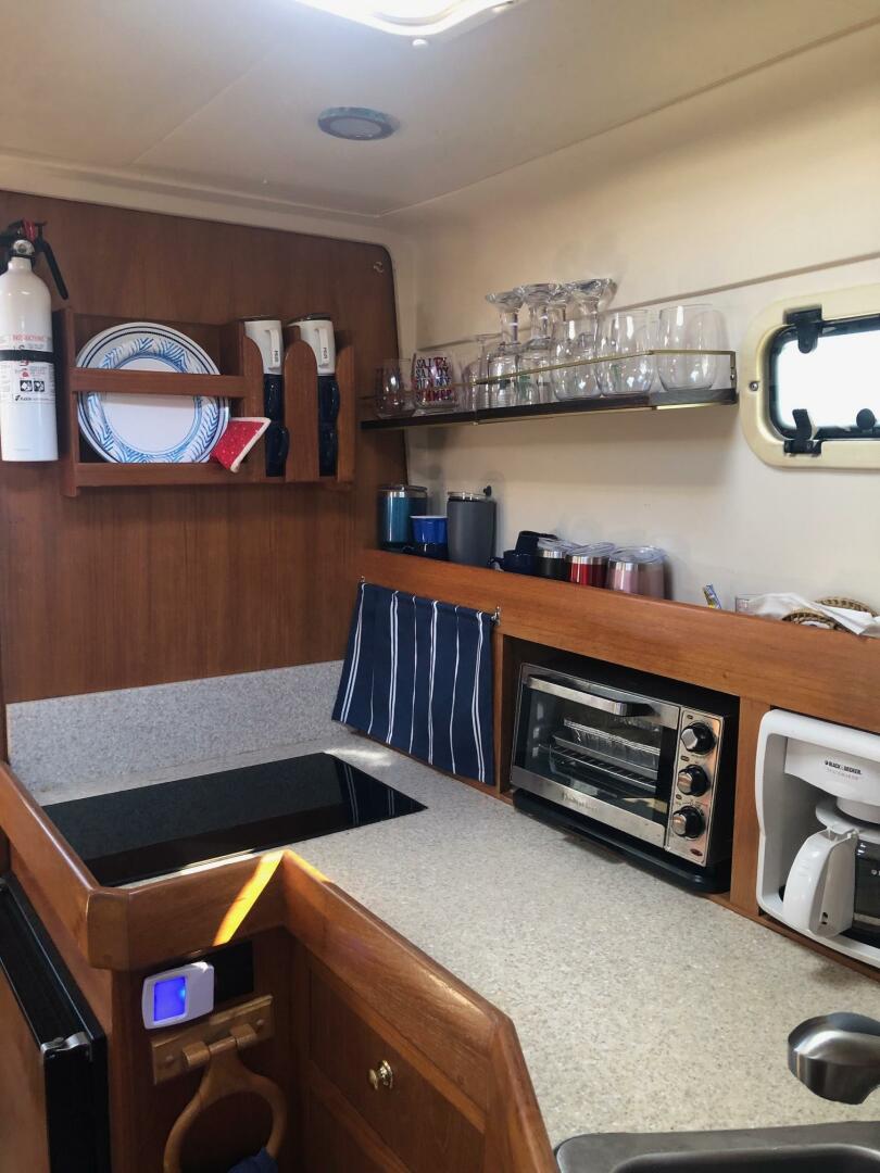Slide: The Image of Mainship 34 Pilot 2001 - 4643058