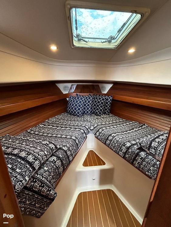 Slide: The Image of Mainship 34 Pilot 2002 - 15214382