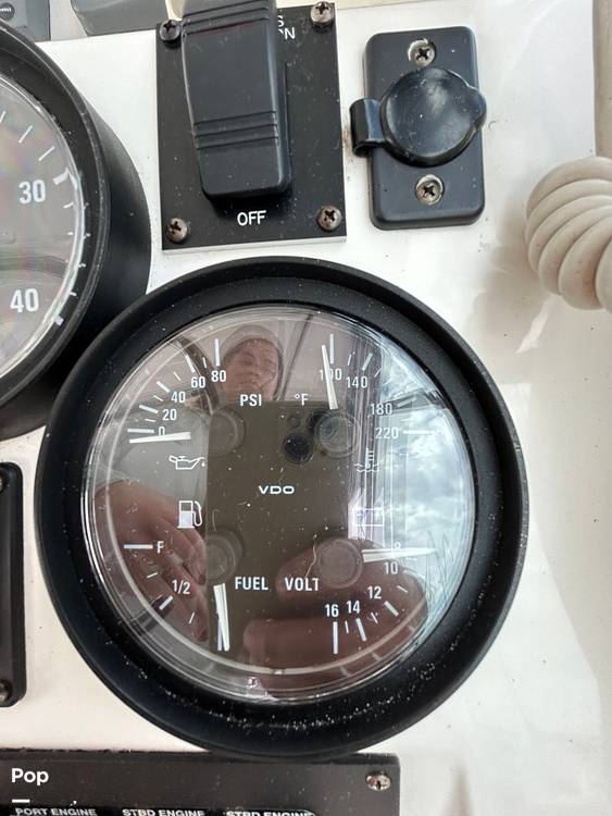 Slide: The Image of Mainship 34 Pilot 2002 - 15214390