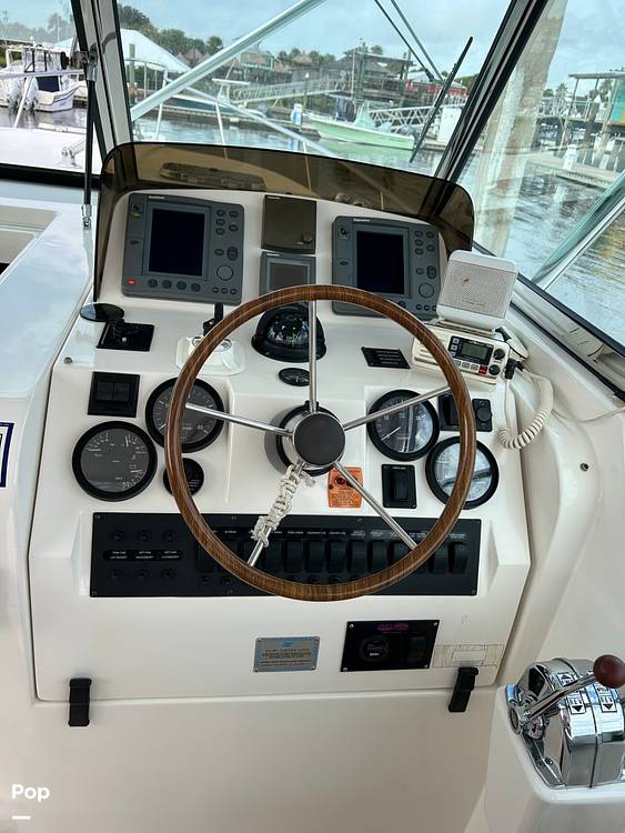 Slide: The Image of Mainship 34 Pilot 2002 - 15214392