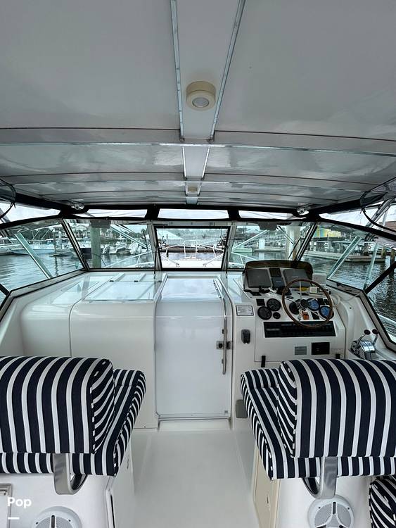 Slide: The Image of Mainship 34 Pilot 2002 - 15214396